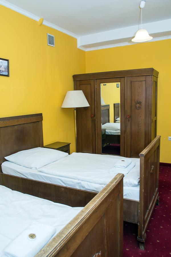 Hotel Karkonosze Kamienna Gora Ngoại thất bức ảnh